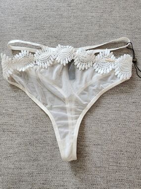 Bluebella Sheer Ivory Floral Appliqué Thong